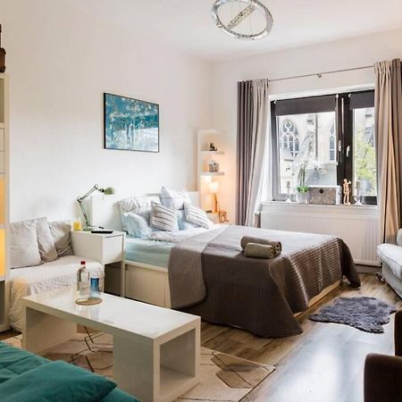 Beautiful Cozy 1-Room Apartment, Near Rhine Dusseldorf Ngoại thất bức ảnh