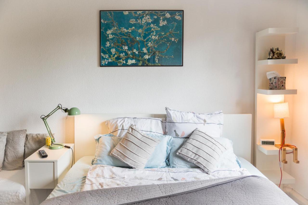 Beautiful Cozy 1-Room Apartment, Near Rhine Dusseldorf Ngoại thất bức ảnh
